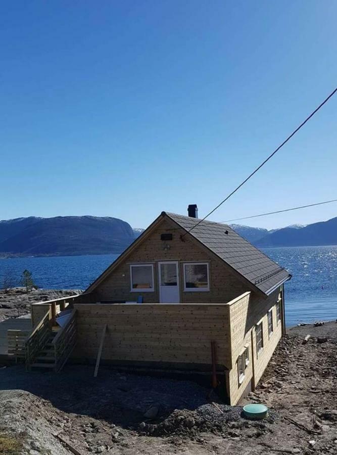 Waerholmen Lejlighed Lavik  Eksteriør billede